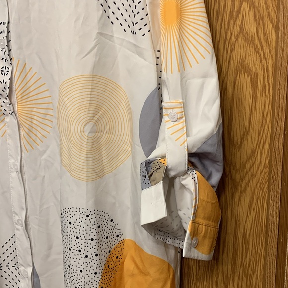 SHEIN women’s long sleeve with optional short sleeve - Picture 3 of 4